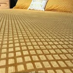 روکش تشک و بالش مخمل طرح لوزی طلایی - تصویر 2