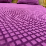 روکش تشک و بالش مخمل طرح لوزی بنفش - تصویر 2
